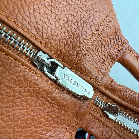 VALENTINA Made In Italy Pebbled Leather Convertible Backpack NEW W TAGS main image 5